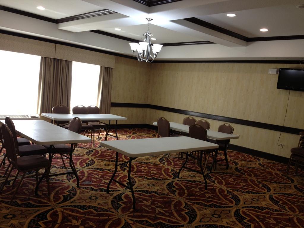 La Quinta Inn And Suites Joshua Ngoại thất bức ảnh