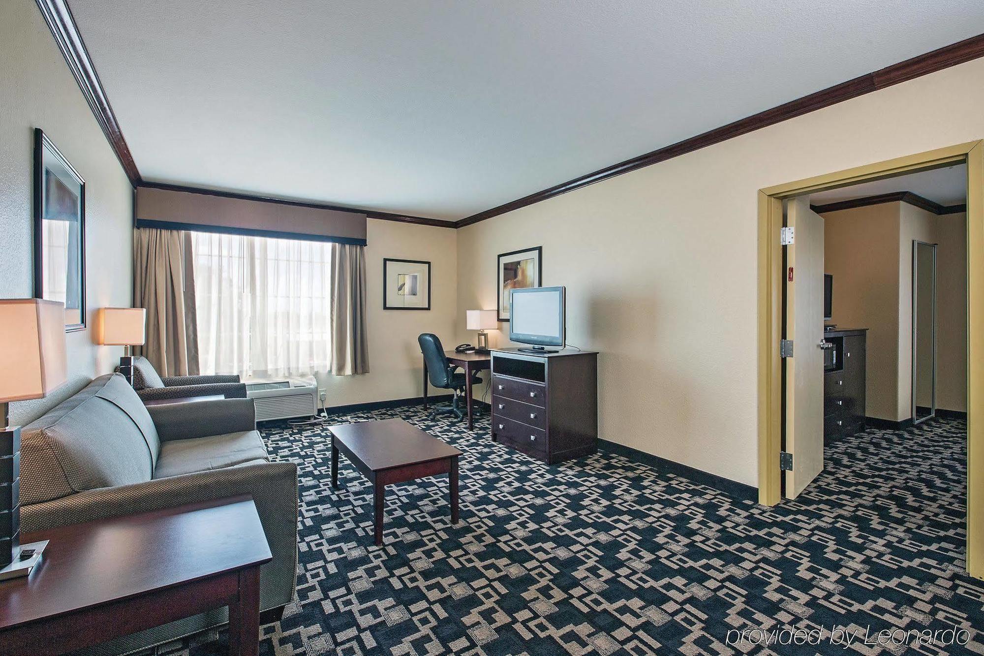 La Quinta Inn And Suites Joshua Ngoại thất bức ảnh